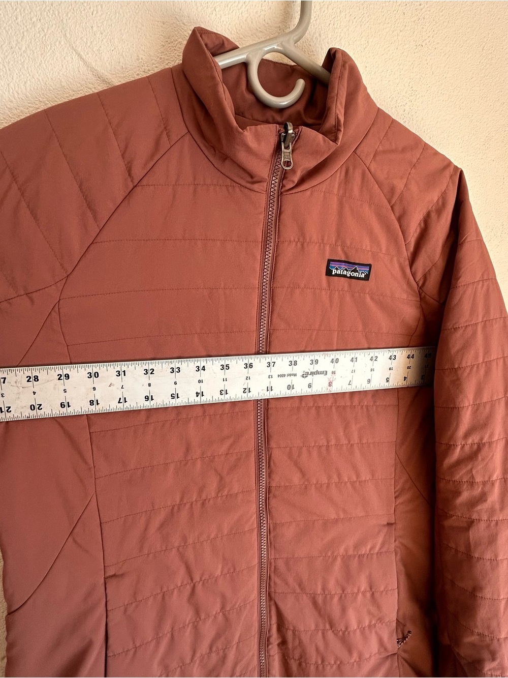 Patagonia Womens XL Mauve Puffer Jacket - Picture 6 of 10